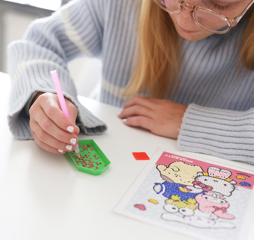 Диамантена мозайка Hello Kitty and friends