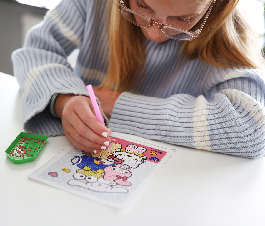 Диамантена мозайка Hello Kitty and friends