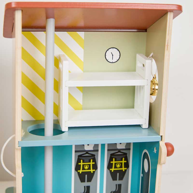 Classic World 13-piece wooden fire station for children over 3 years old