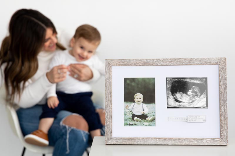 Pearhead Photo frame, photo video frame and bracelet - Rustic