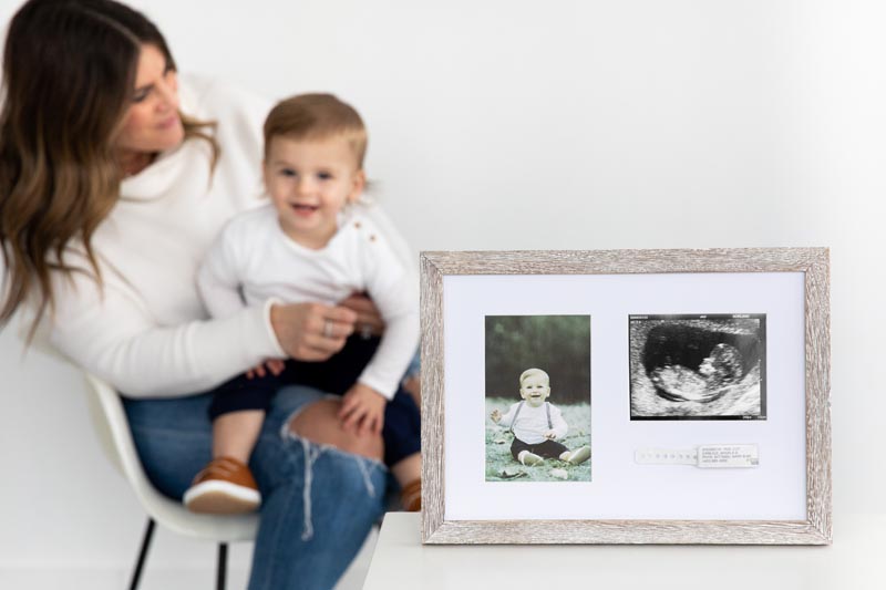 Pearhead Photo frame, photo video frame and bracelet - Rustic