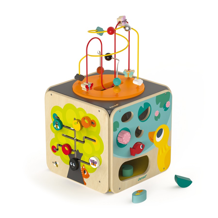 Didactic wooden active cube
