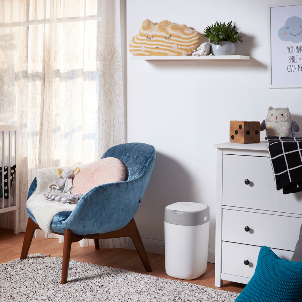 Tommee Tippee Хигиенен кош за памперси Twist&Click – БЯЛ