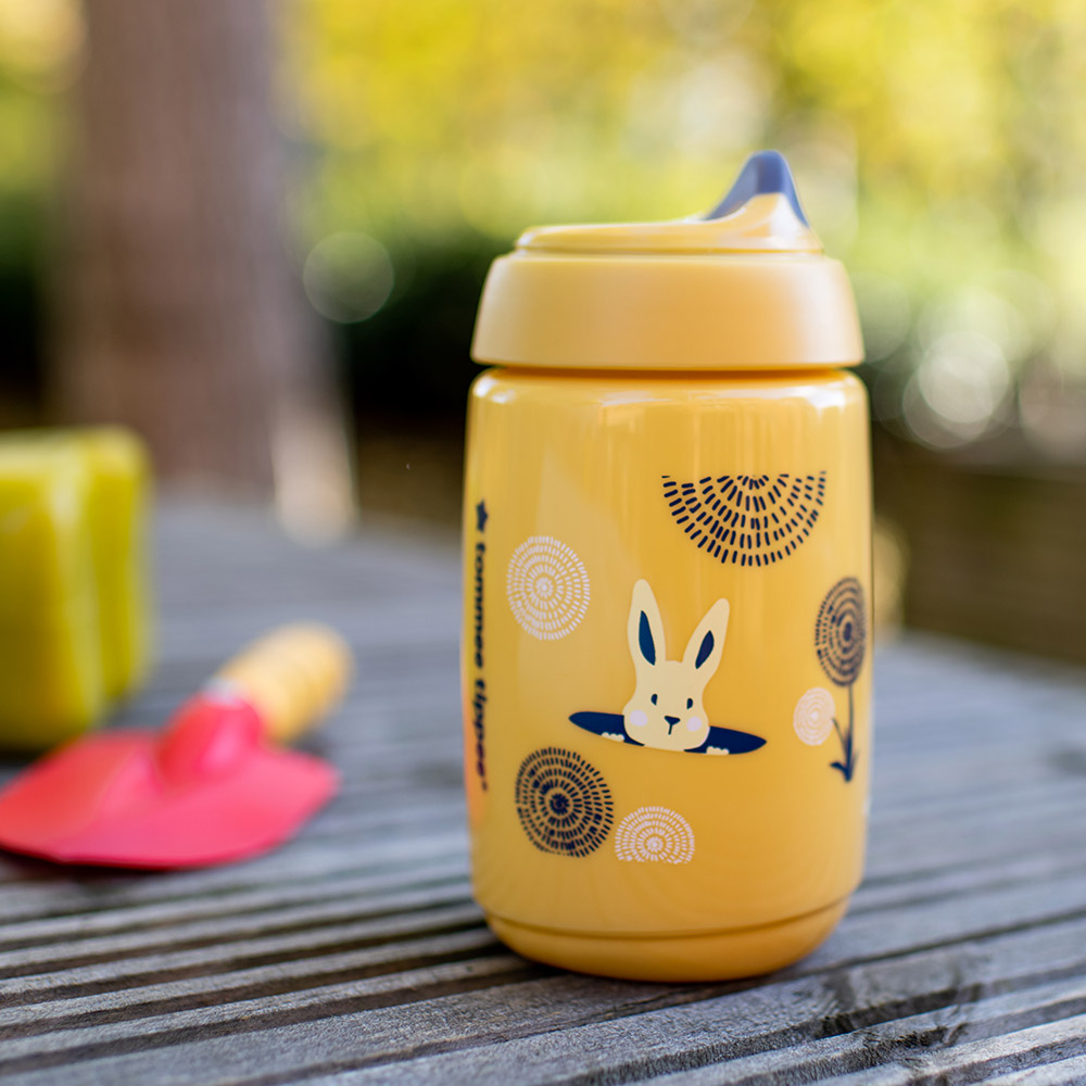 SuperStar Spill-proof cup with hard tip 390ml 12m+, BACSHIELD, yellow