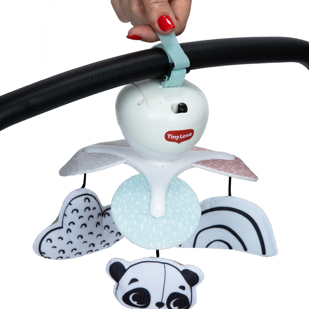3-в-1 Музикална въртележка TINY LOVE Take-Along Mobile от серията Black&White Décor, с 3 лесни начина за закачане у дома или в движение, 30 минути музика с 5 различни мелодии, 0м+