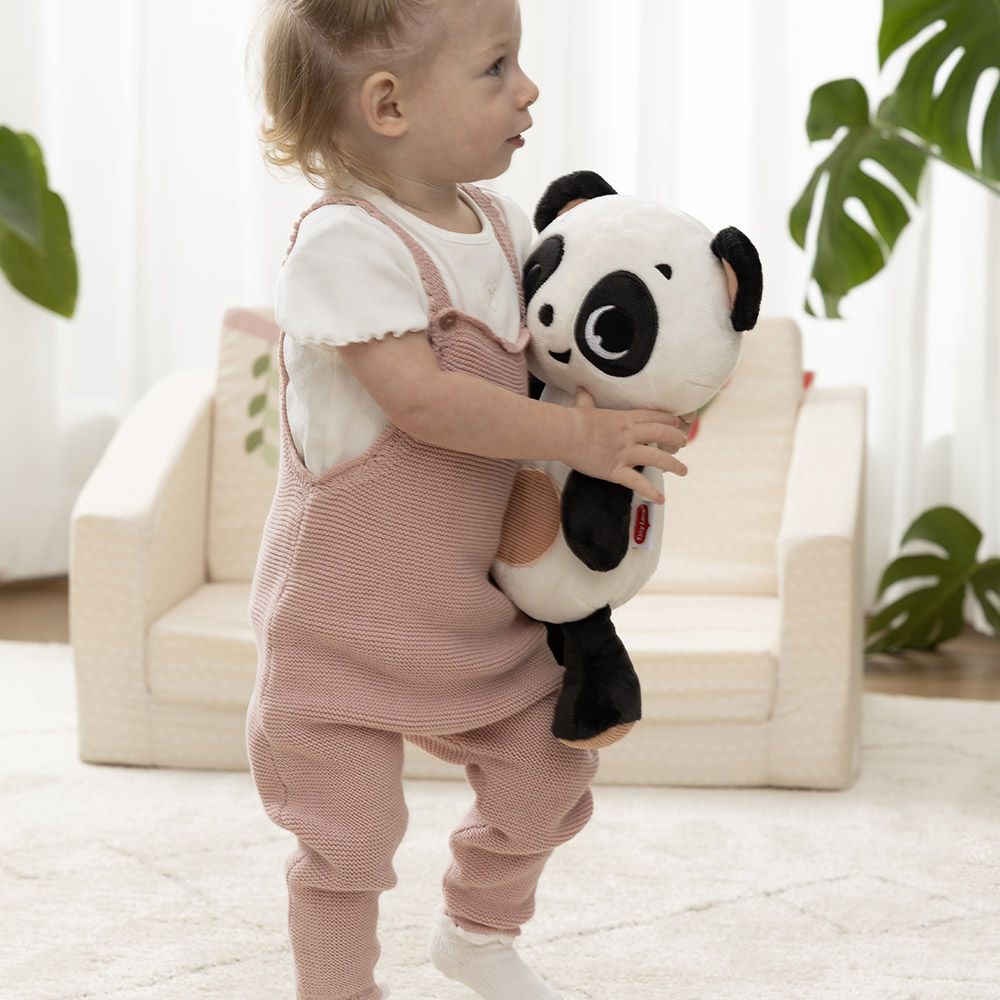 Плюшена Панда за гушкане Tiny Love Snuggly Buddy от серията Black&White Décor, с 5 успокояващи звука е ефект 