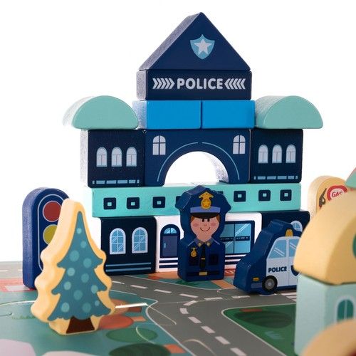 Large wooden set for children with cubes, puzzle and constructor