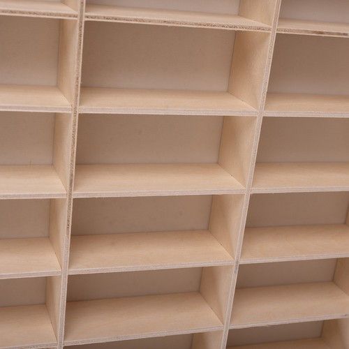 Дървен рафт за съхранение на колички и играчки - 90 отделения - Kruzzel