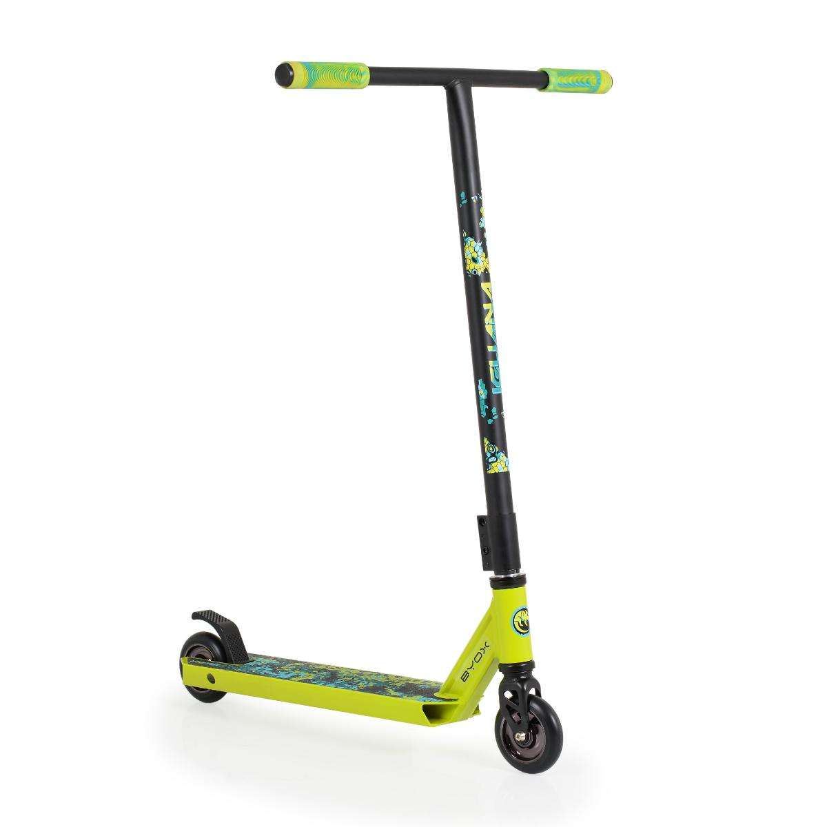 Stunt Iguana scooter
