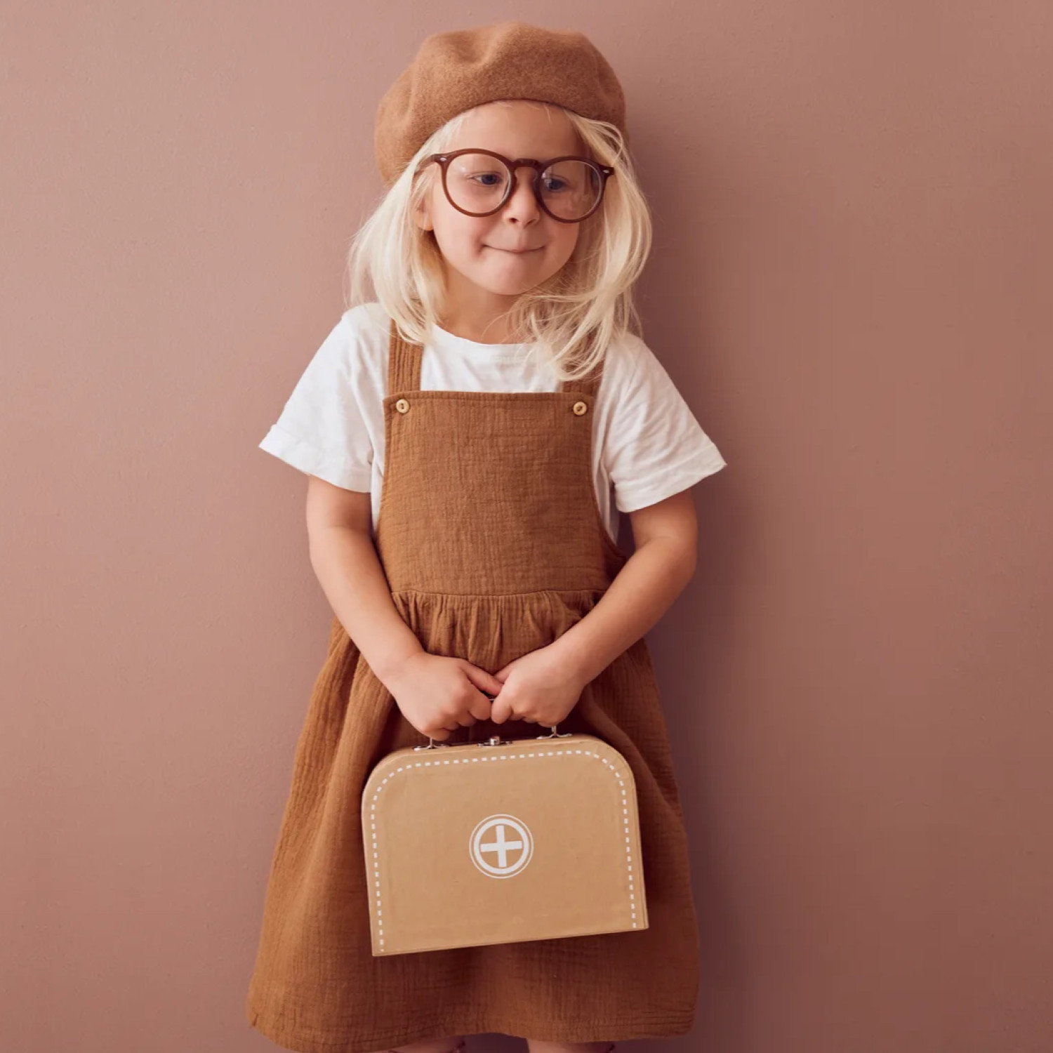 Докторски комплект за деца в куфарче Swedish DesignВъзраст: 2+