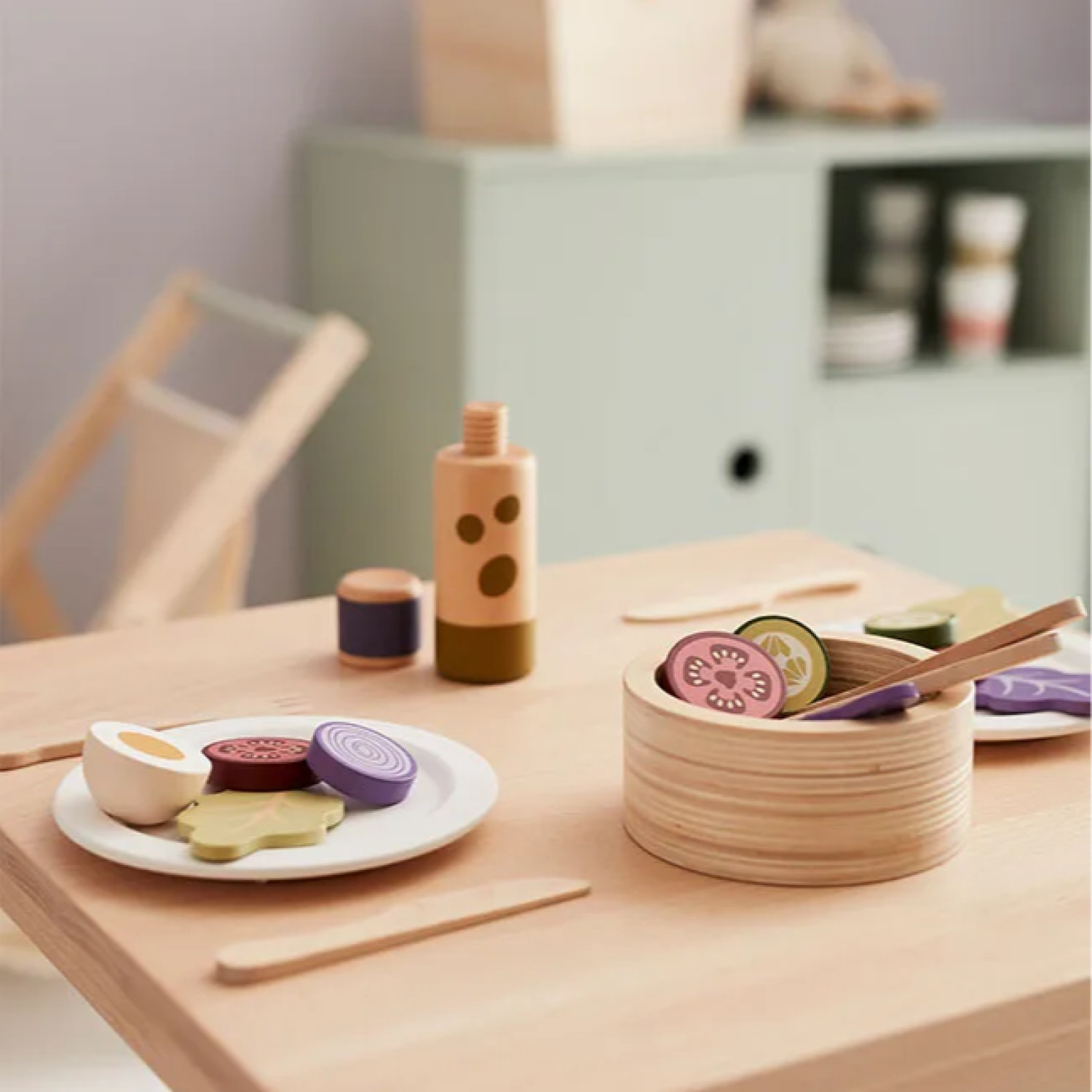 Wooden set Salad in a bowl Swedish Design Age: 2+