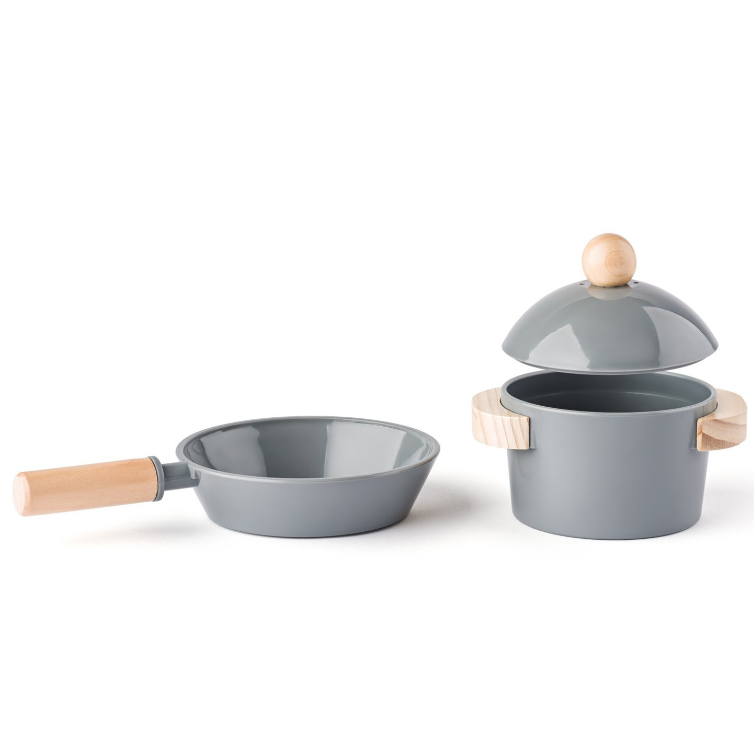 Wooden kitchen with accessories and blackboard Age: 3+ Size: 53x68x15.5 cm
