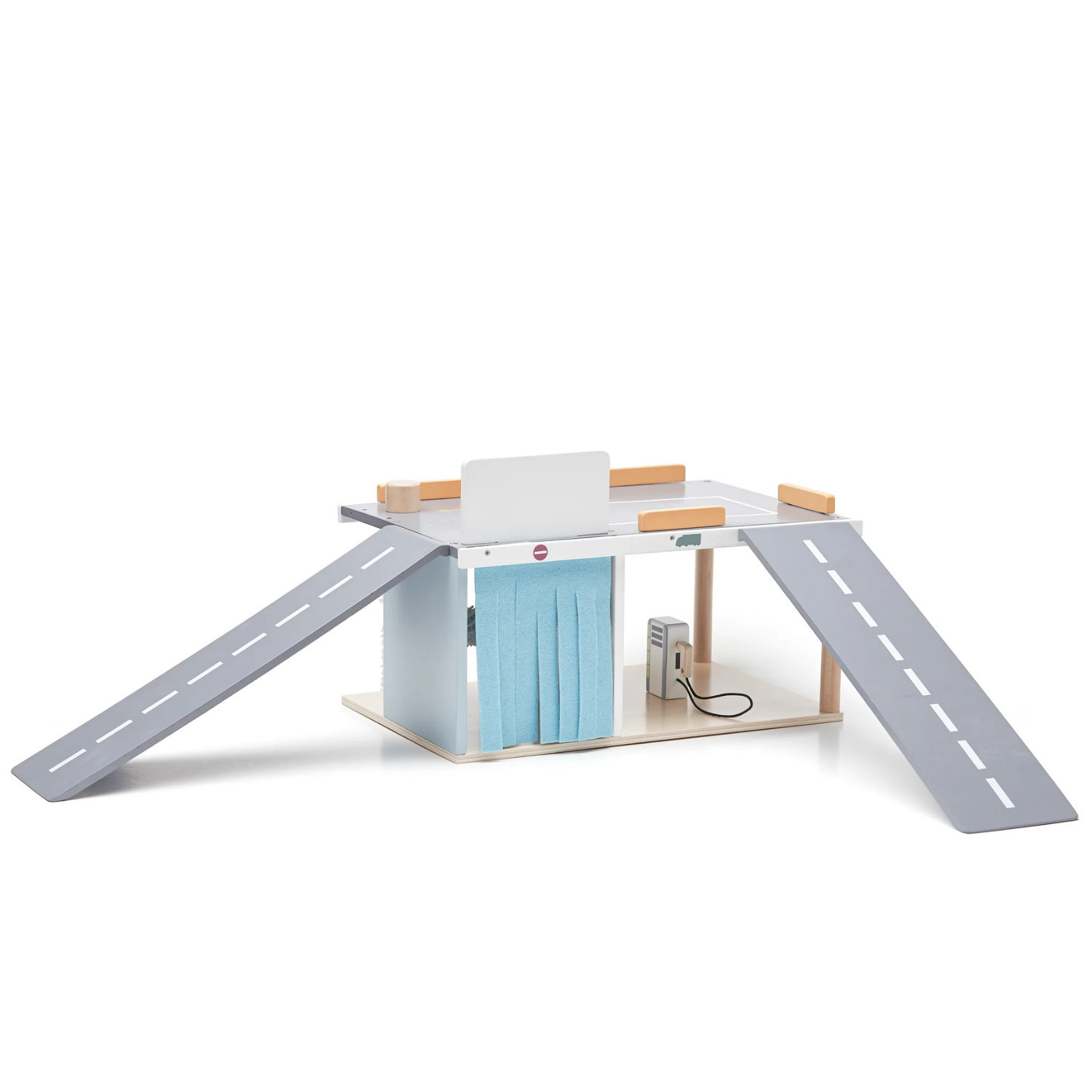 Swedish Design Car Service Center Age: 3+ Size: 43.5x28.7x28.5 cm