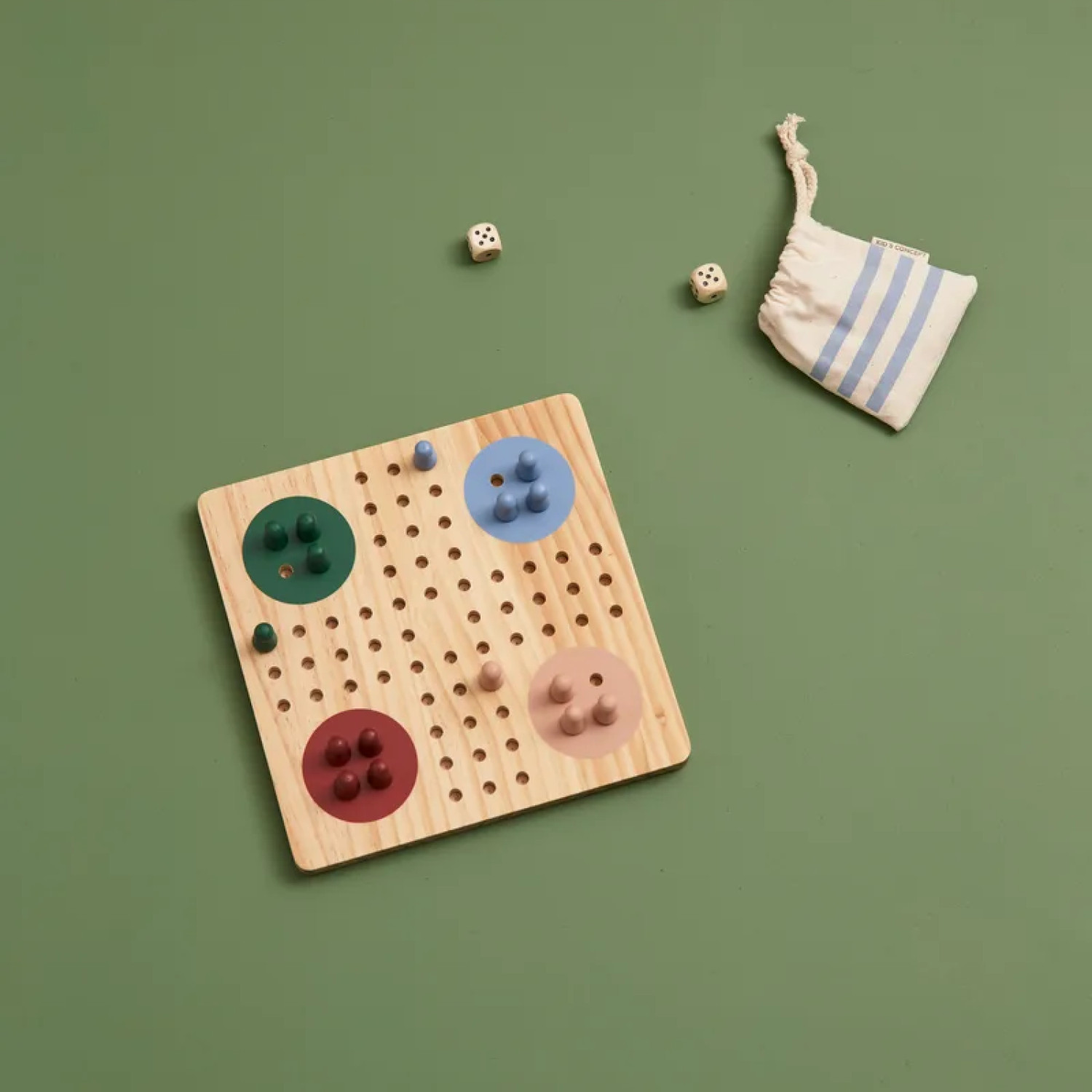 Не се сърди, човече! Swedish Design
Възраст: 3+