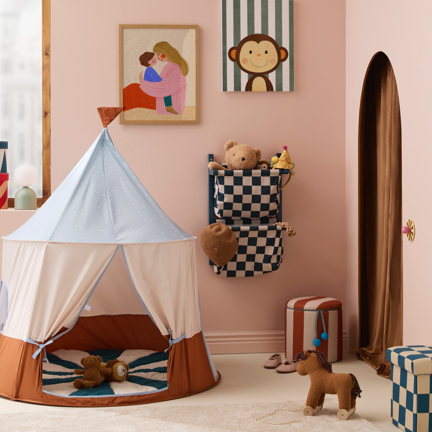 Children's tent Circus Swedish Design Age: 2+