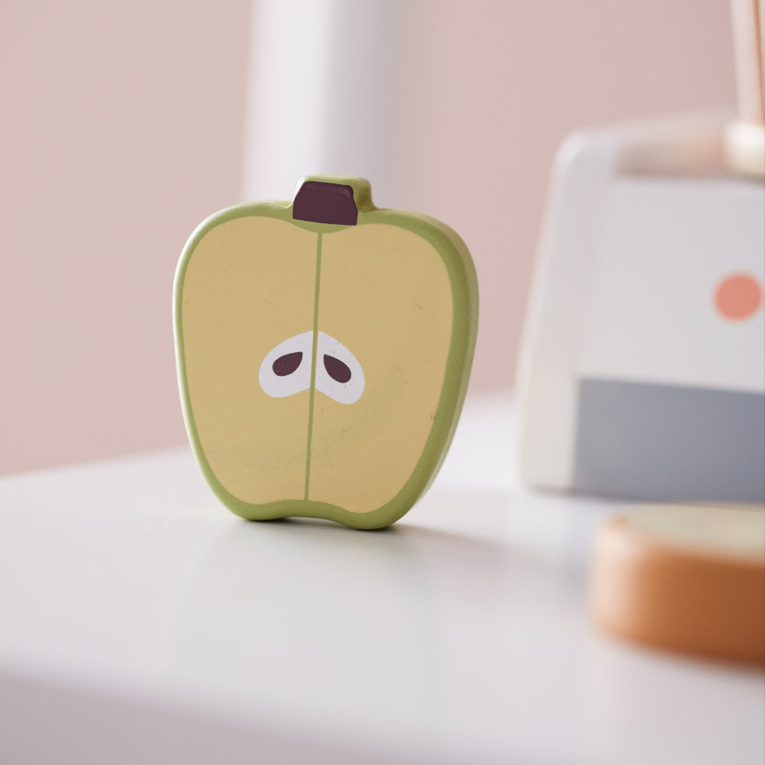 Дървен комплект Блендер с плодове Swedish Design
Възраст: 3+