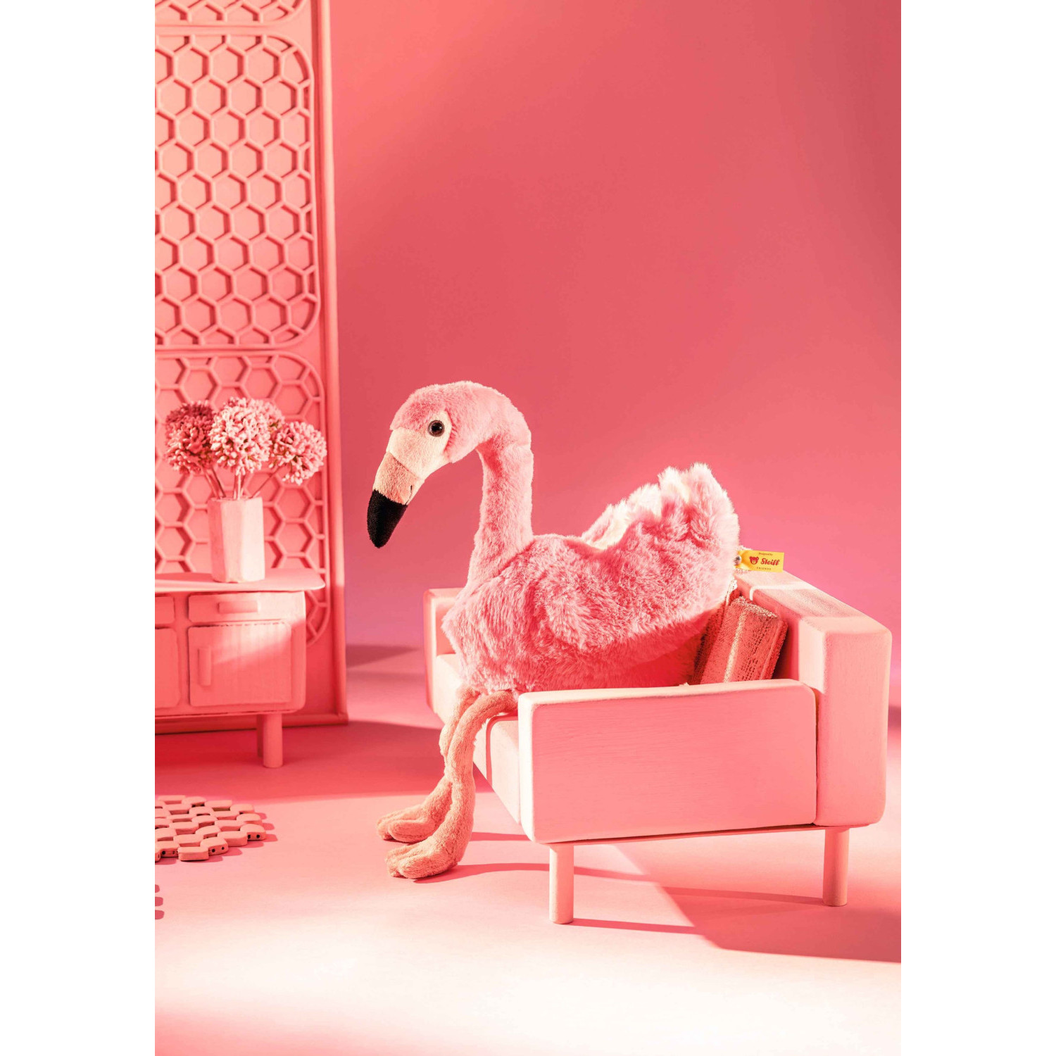 Jill flamingo pink Размер: 30 см
Клас: Friends