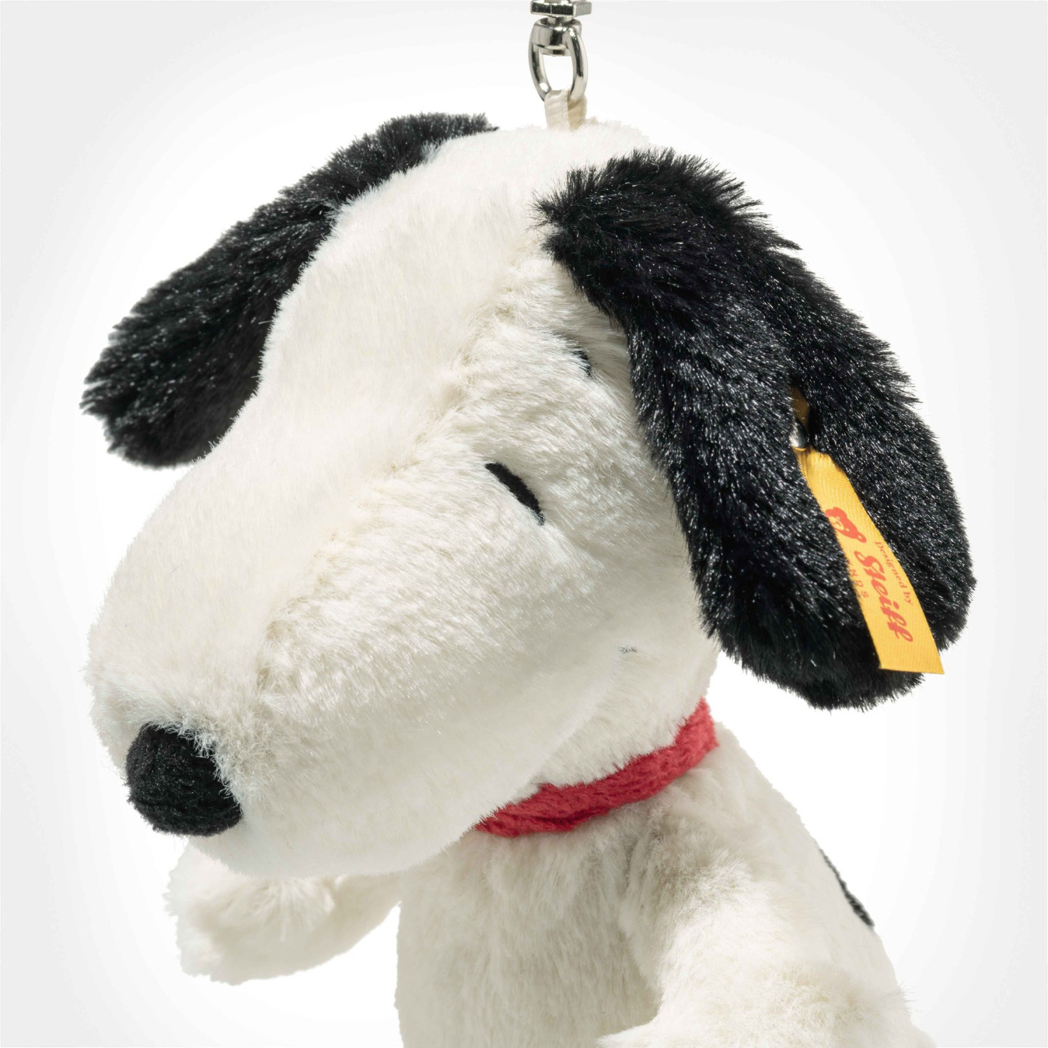 Snoopy Pendant Size: 15 cm Class: Friends