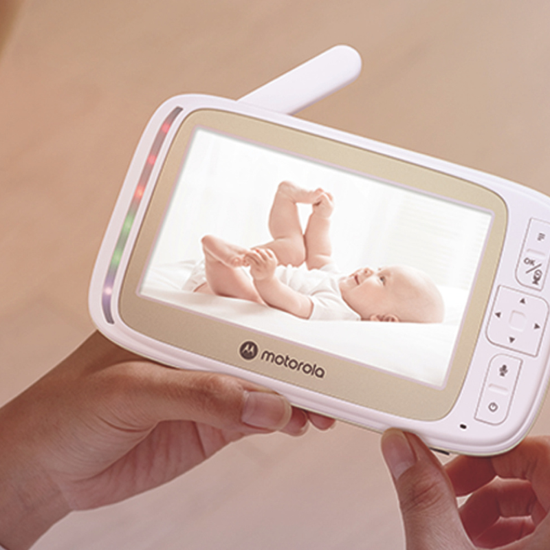 Motorola VM45 connect video baby monitor with Wi-Fi