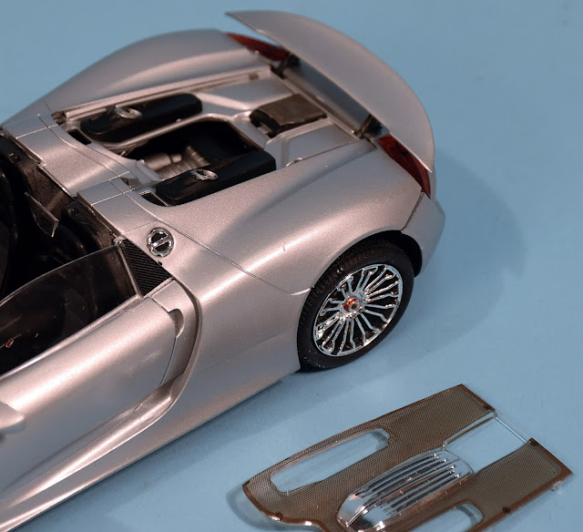 Подаръчен комплект автомобили Порше. Porsche Panamera и Porsche 918 Spyder