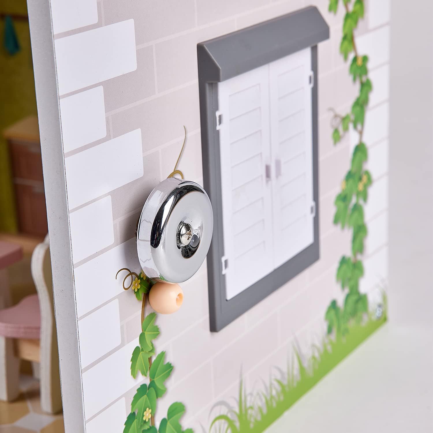 Дървен комплект, Hape, Къща за кукли с LED светлина, 18 части