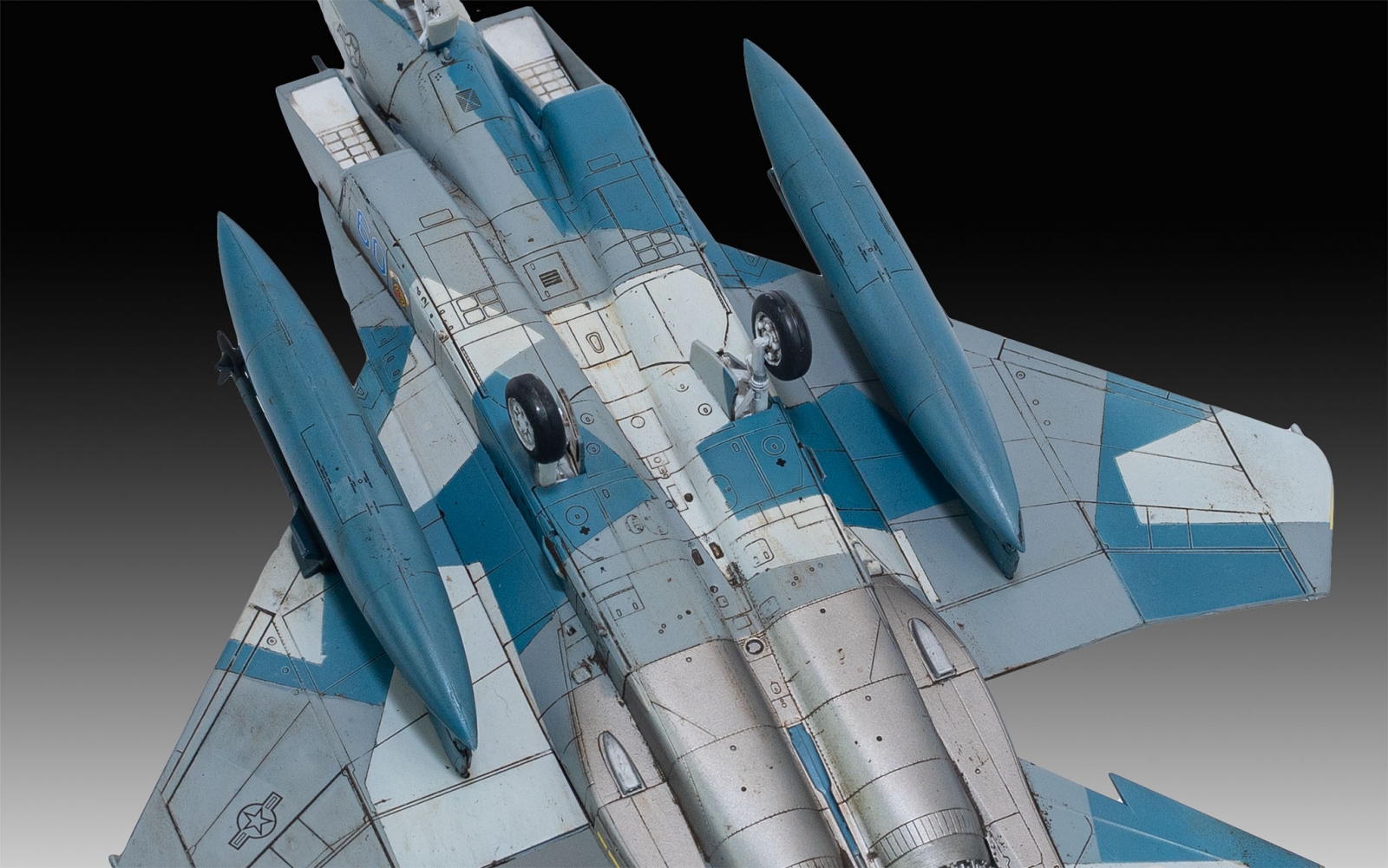 Assembly model, Revell, Boeing F-15C Eagle fighter, 200 parts