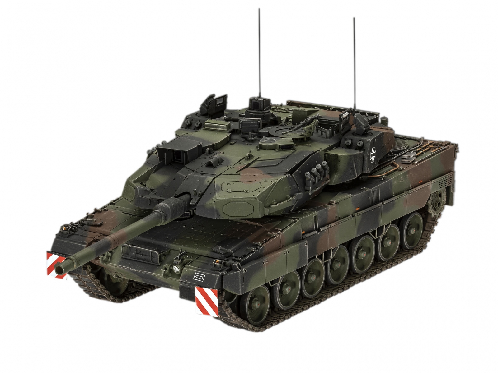 Assembly model, Revell, Leopard 2A7A1 Tank, 250 parts