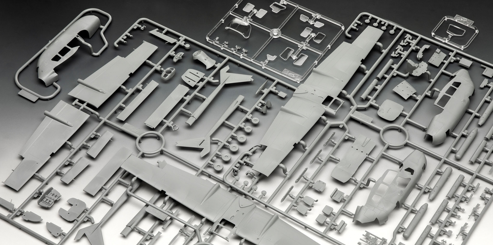 Сглобяем модел Американски разузнавателен самолет, O-2A Skymaster, 171 части