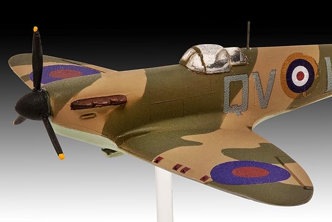 Assembly model, Revell, Spitfire aircraft and Hawker Hurricane aircraft