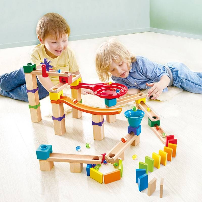 Children’s wooden track with balls and dominoes 2 in 1