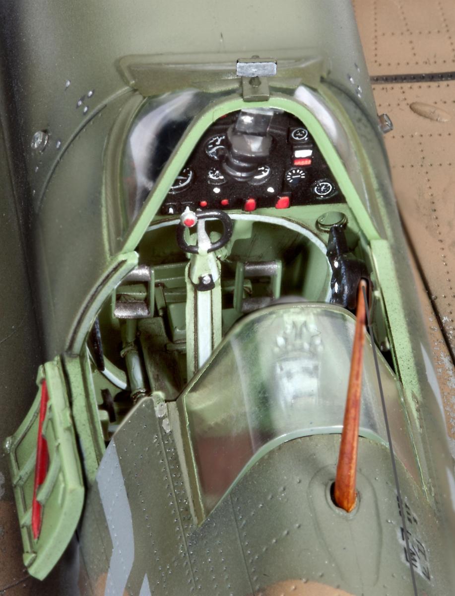 Сглобяем модел Самолет Supermarine Spitfire Mk.IIa, 131 части