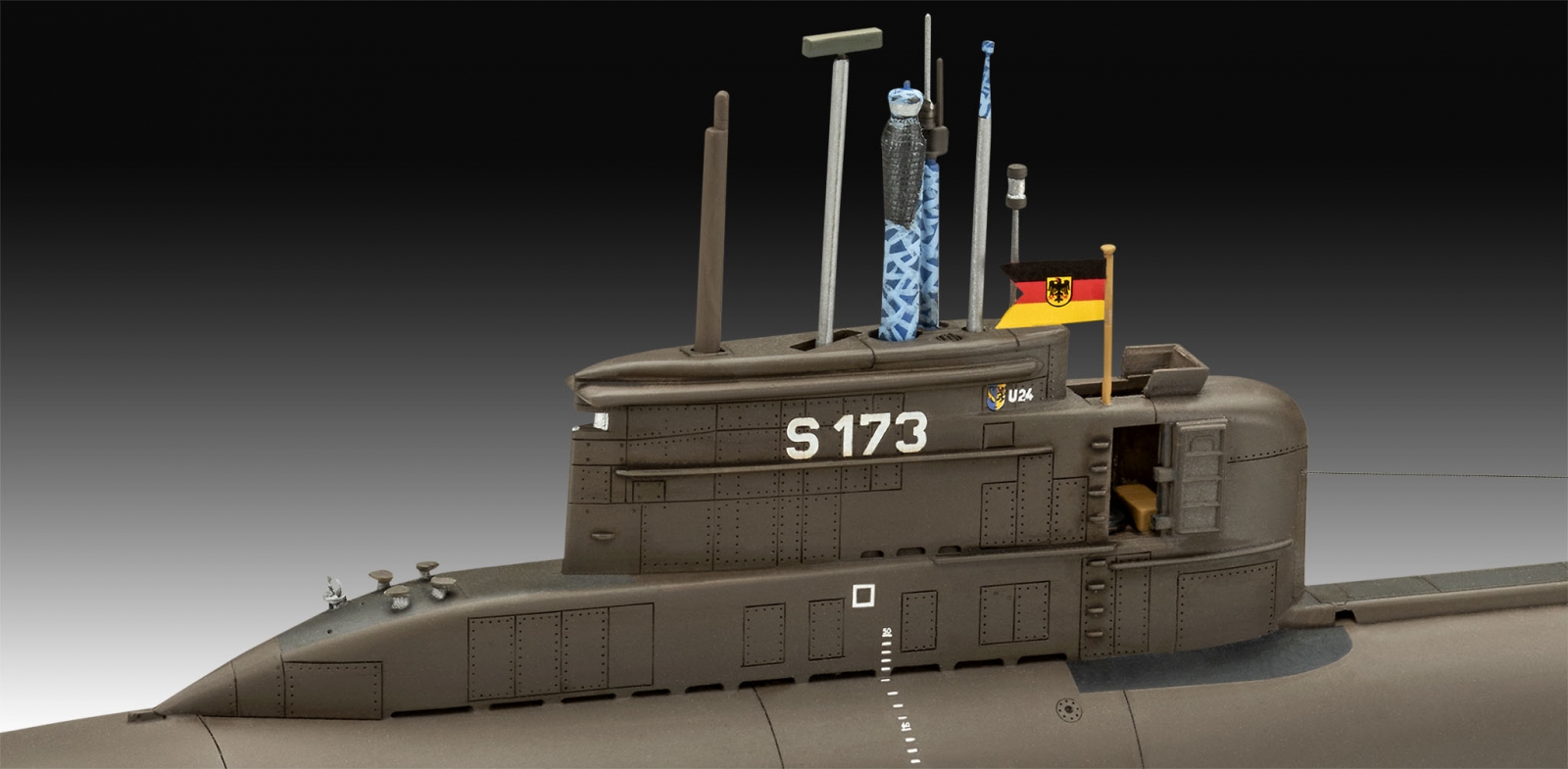Assembly model kit, Revell, 70th anniversary Bundeswehr submarine: Wilhelm Bauer, Type 206A, Class2, 154 parts