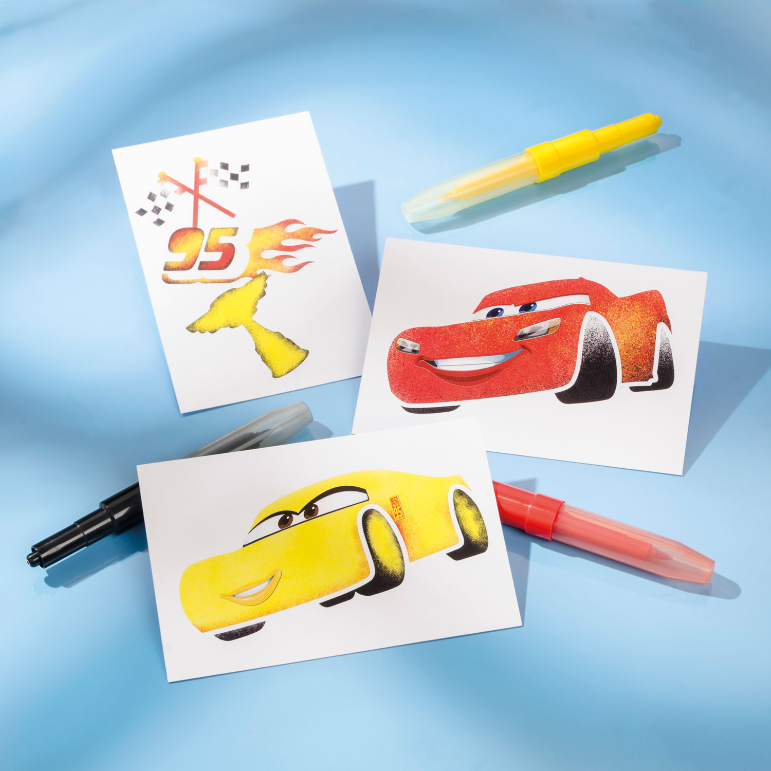 Творчески комплект Cars 3, Декорирай сам със спрей писалка