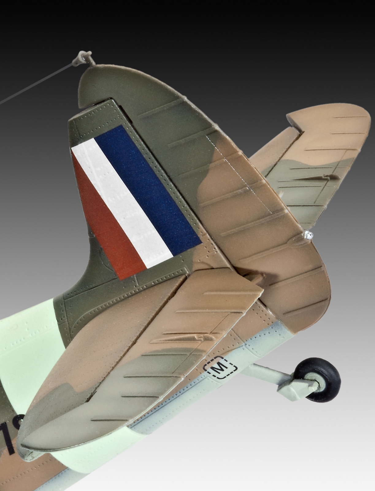 Сглобяем модел Самолет Supermarine Spitfire Mk.IIa, 131 части