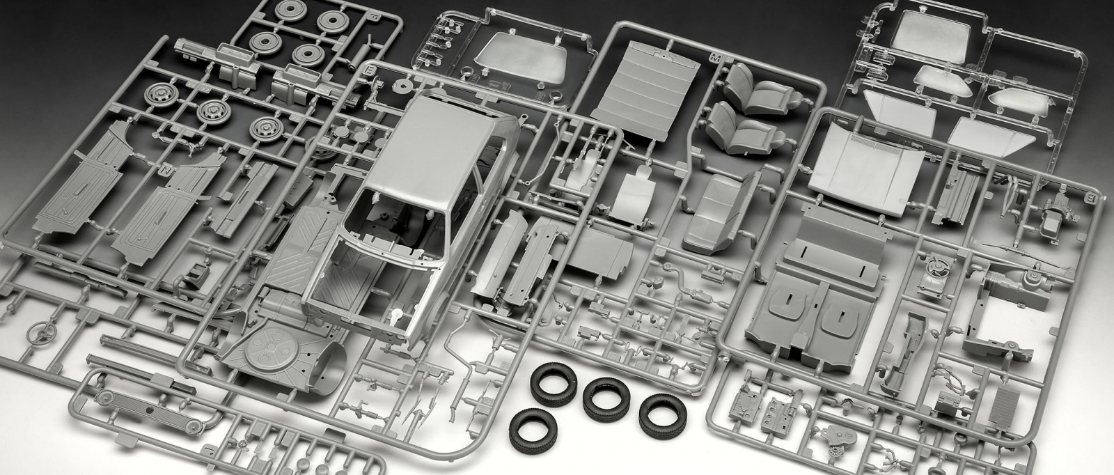 Assembly model, Revell, Gift set 50 years VW Golf 1 GTi, 121 parts