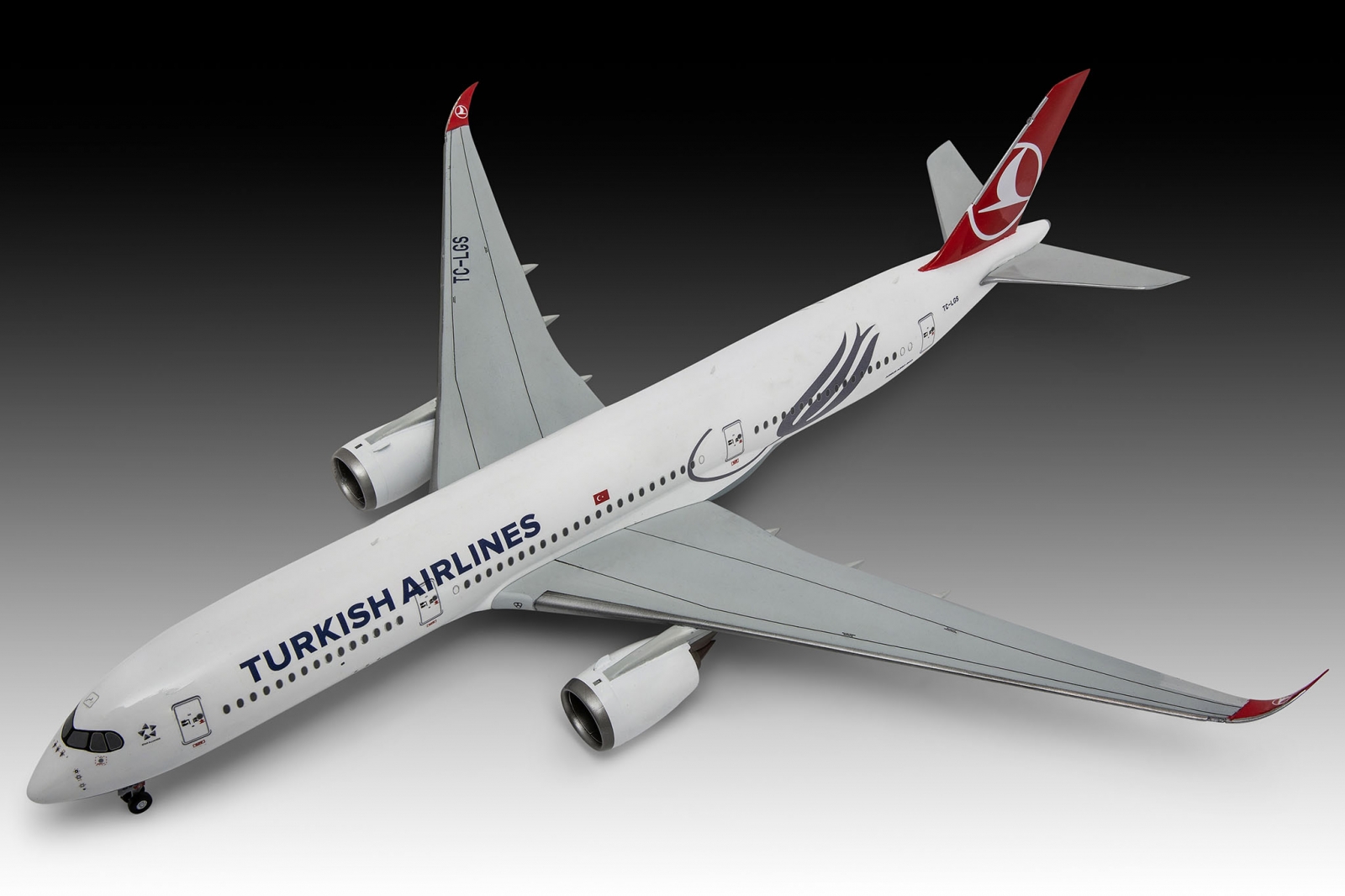 Assembly model, Revell, Airbus A350-900 Turkish Airlines, 120 parts
