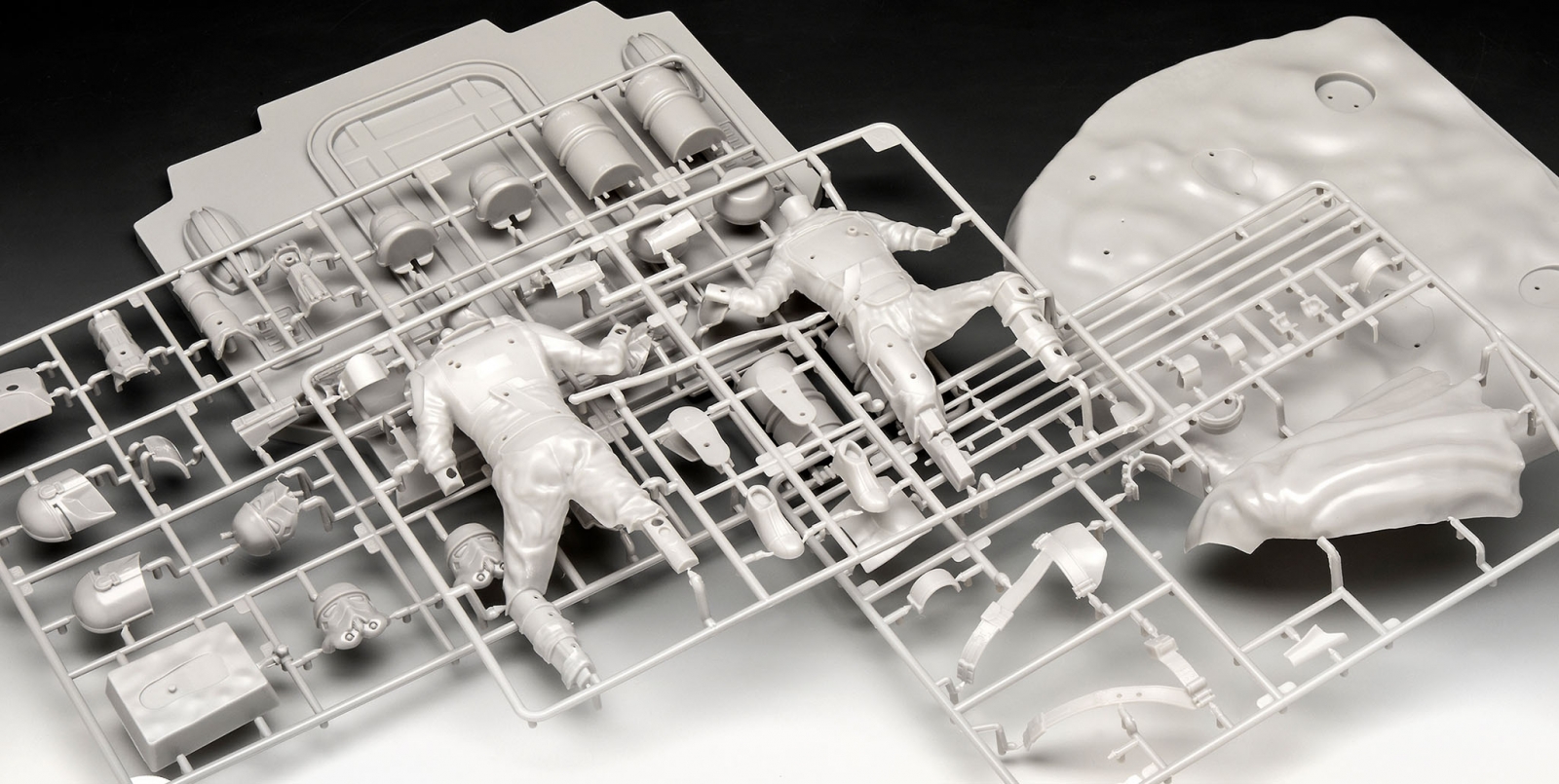 Assembly model, Revell, Star Wars, The Mandalorian: Din Djarin - The Bounty Hunter, 60 parts