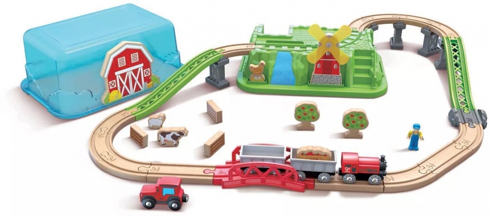 Childrens wooden train in a box Ferma