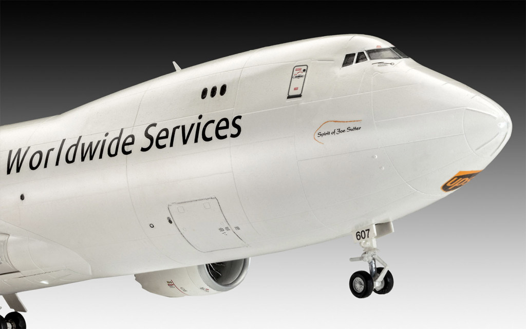 Боинг 747-8F - сглобяем модел