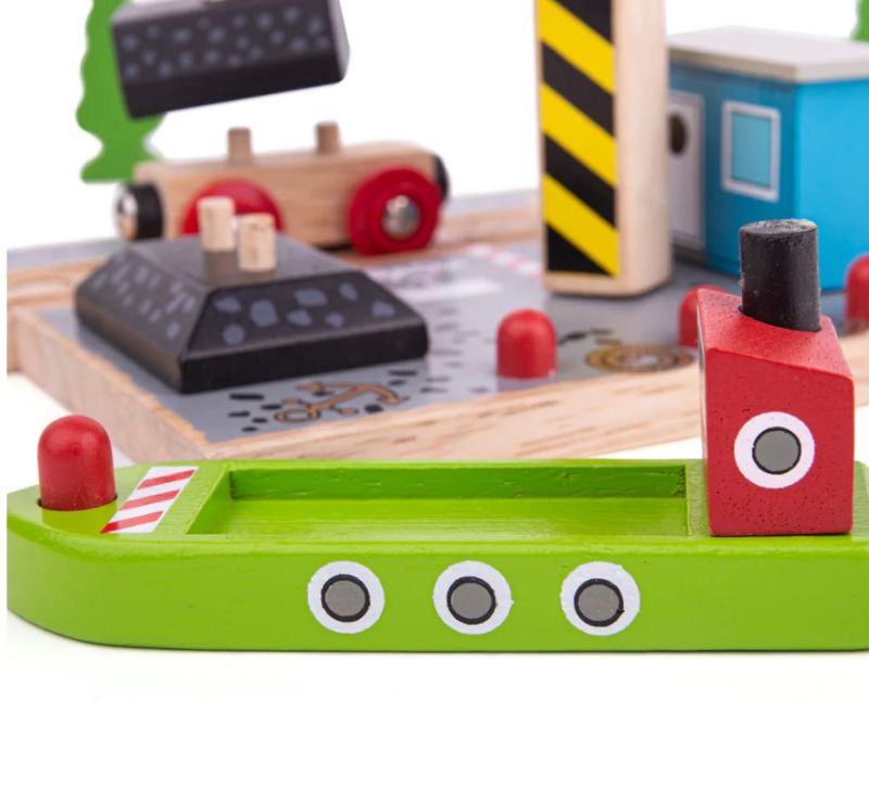Bigjigs - Влаков комплект - Дървен кран с магнитна макара
